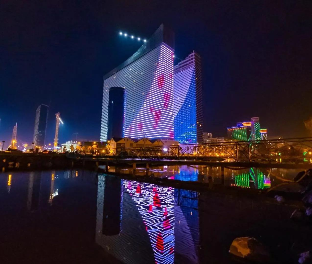 Orbi City Panorama Sea View Hotel Batumi