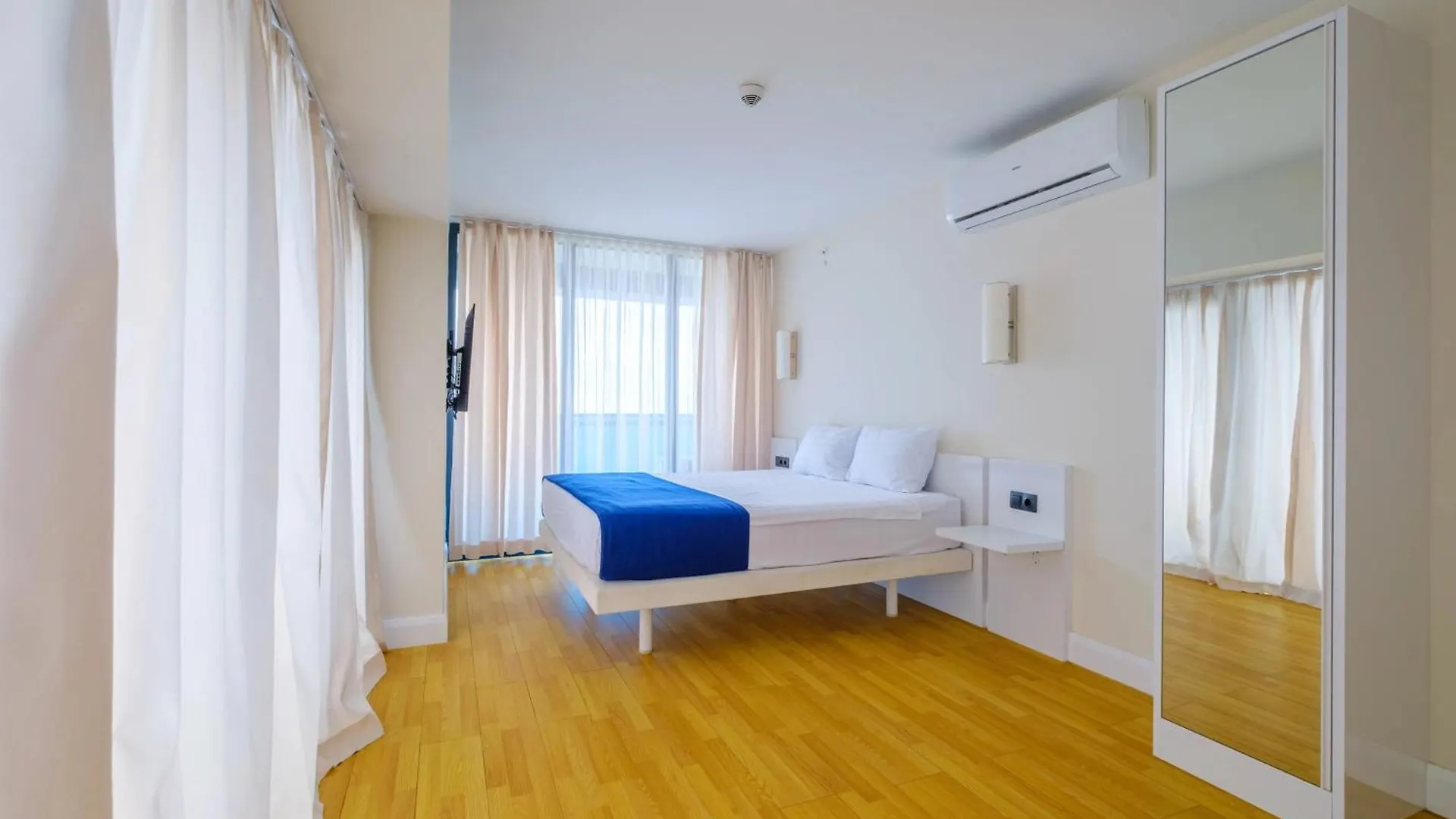Orbi City Panorama Sea View Hotel Batumi