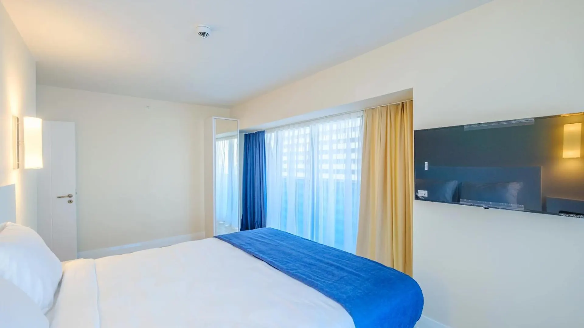 Orbi City Panorama Sea View Hotel Batumi